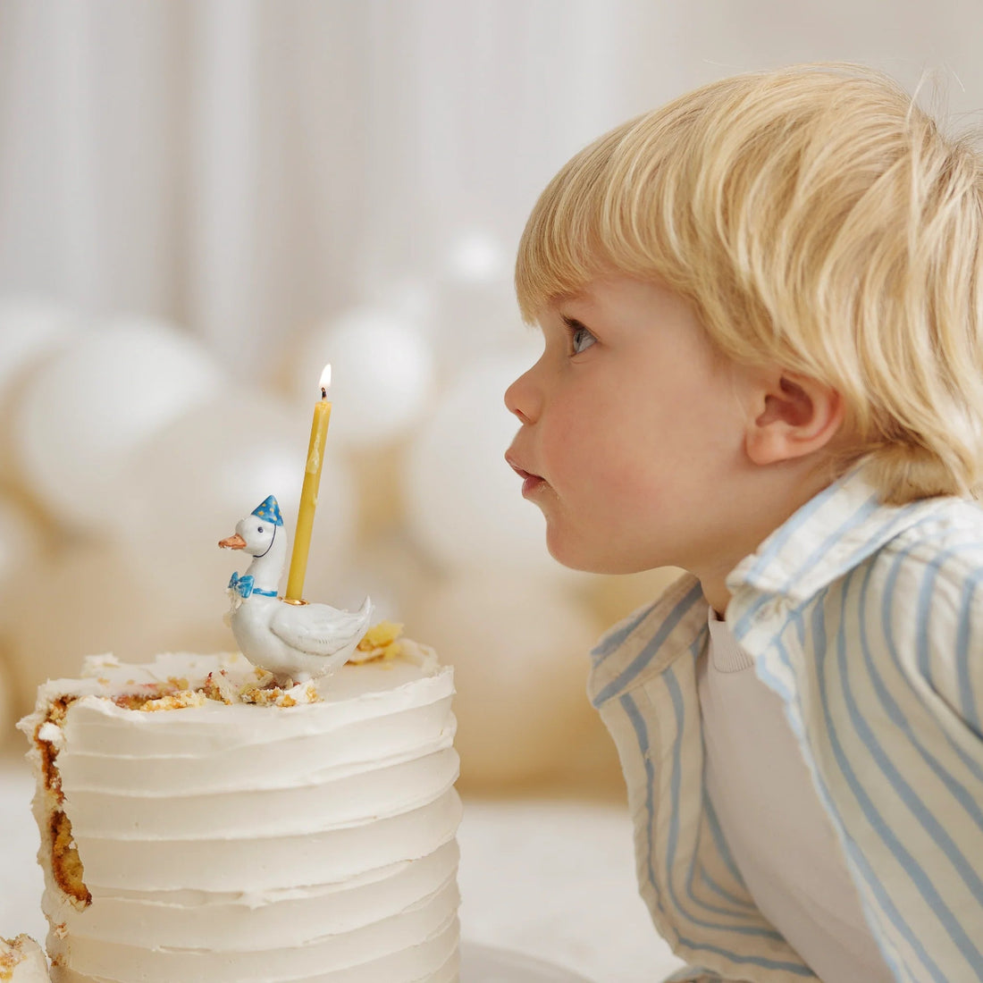 First Birthday Cake Topper Ideas That Become Family Traditions