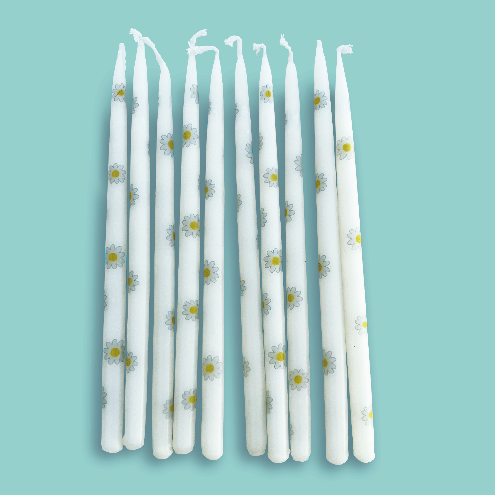 Daisy Tapered Candles (x10)
