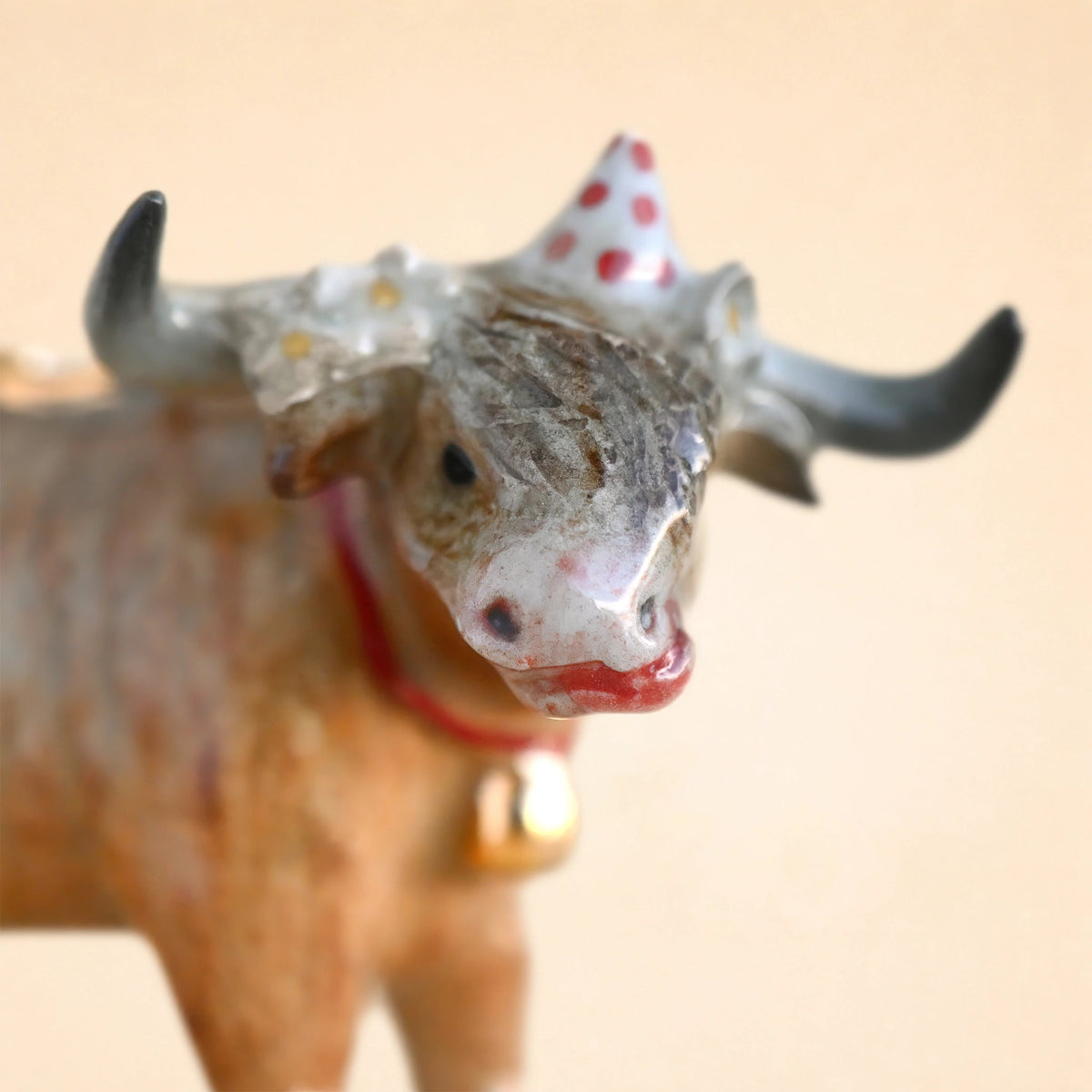Highland Cow Cake Topper | Porcelain Party Animal | Candle Holder
