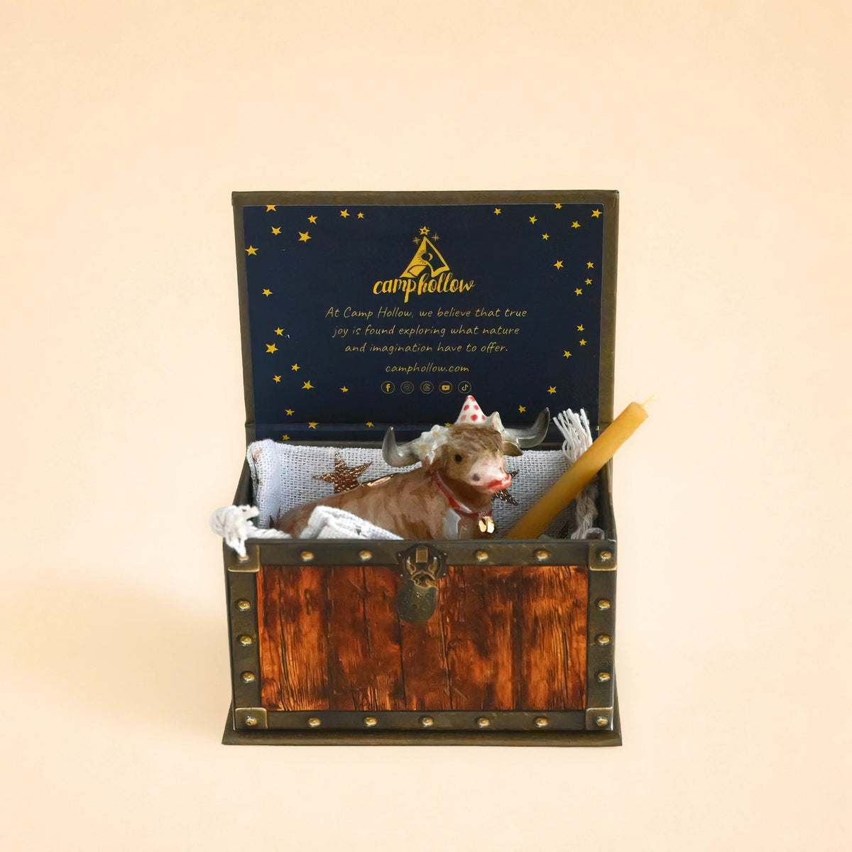 Highland Cow Cake Topper | Porcelain Party Animal | Candle Holder